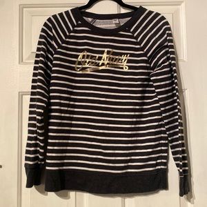 Old Navy Crewneck